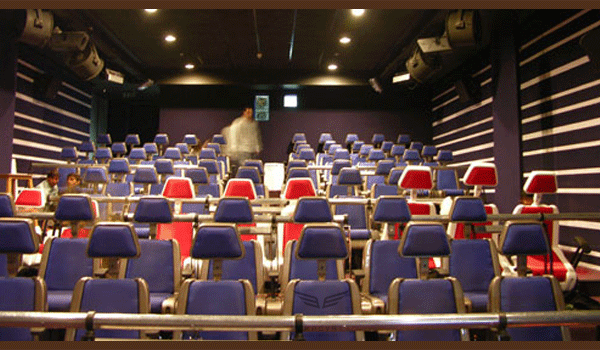 4d-cinema-atria-mall-worli-mumbai-india