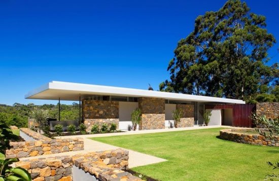 modern architecture holiday home,