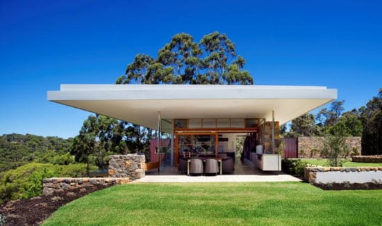 modern architecture holiday home,
