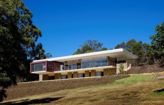 modern architecture holiday home,