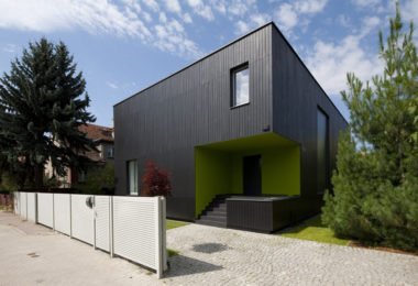 black box, cube house, black and green house elevation, black house facade, cube house project, qb2 house plans, qb3 house, the cube, qb3, cube house plans, cube house floor plans, cube houses architecture, cube house concept, cube house design
