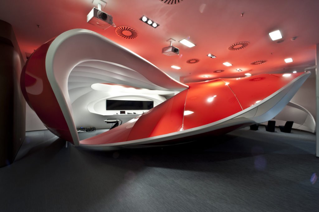 vodafone customer experience center, vodafone, vodafone customers, vodafone customer experience center interior design, vodafone showroom interior design, vodafone design, interior design, customer experience center interior design,