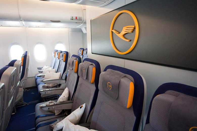 Lufthansa-A380-economy