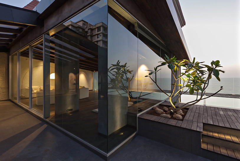 open floor plan penthouse,