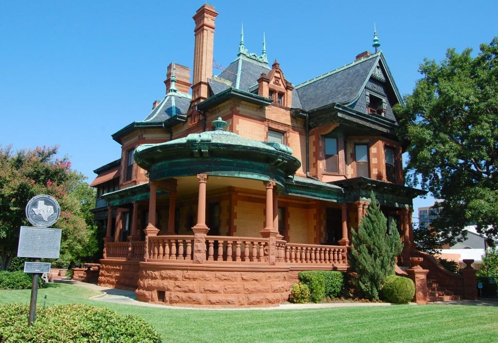 Arts and Crafts Architectural Style,