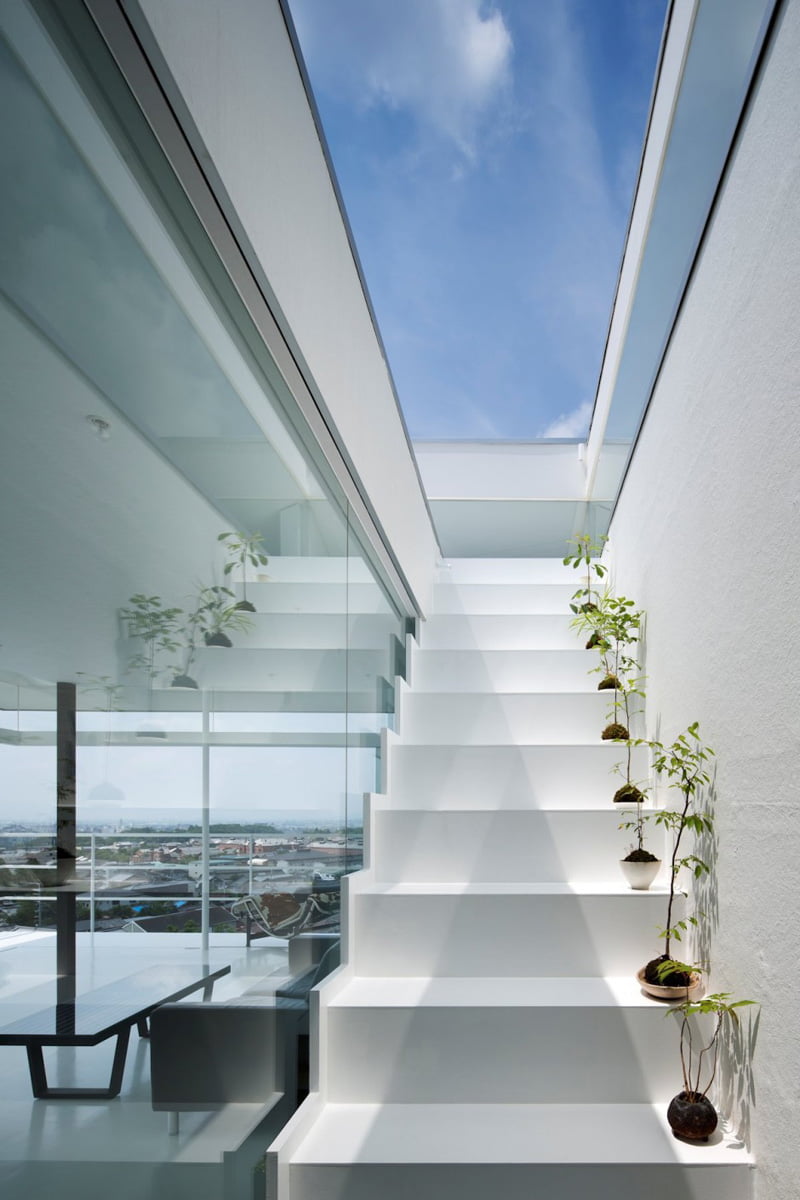 White staircase design ideas for you home interior element - Kadva Corp