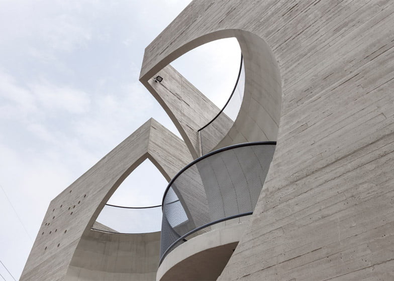 Two Moon Junction, Twin House, Architectural Designs, Concave Exposed Concrete Texture Facades, Ar. Moon Hoon, Seoul, South Korea,