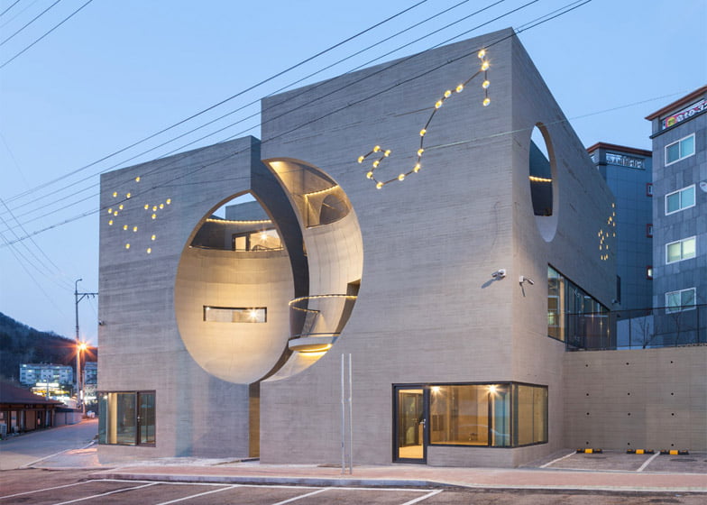 Two Moon Junction, Twin House, Architectural Designs, Concave Exposed Concrete Texture Facades, Ar. Moon Hoon, Seoul, South Korea,