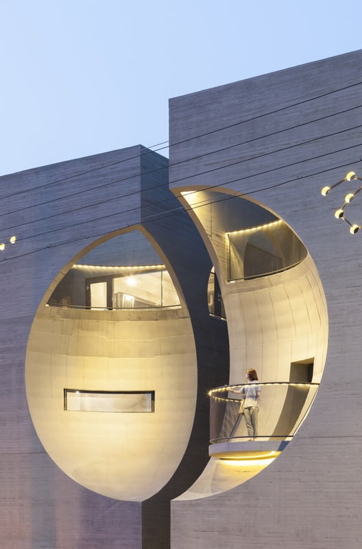 Two Moon Junction, Twin House, Architectural Designs, Concave Exposed Concrete Texture Facades, Ar. Moon Hoon, Seoul, South Korea,