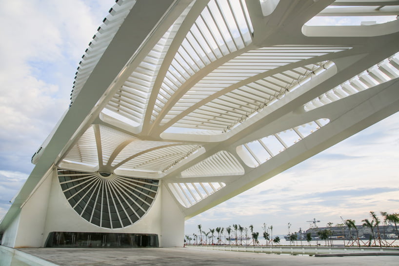 View of the bay Of New Museum of Tomorrow By Santiago Calatrava