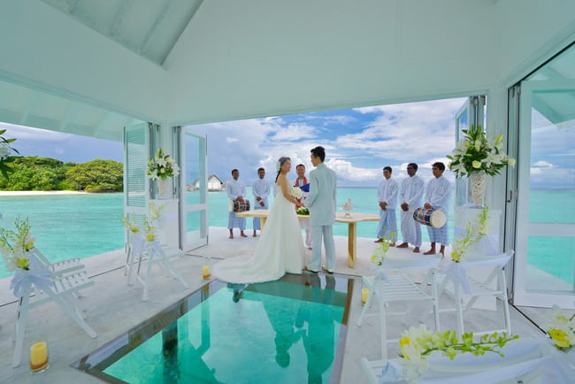 Afloat - Destination Wedding Venues Ideas in Maldives (8)
