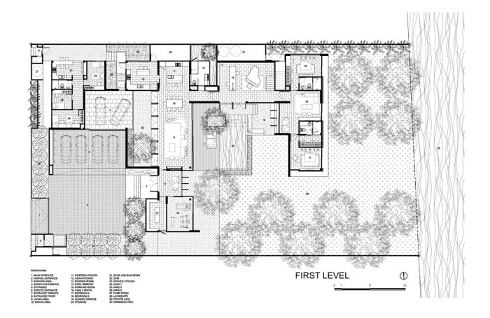 Traditional Design Element Courtyard in Modern House of Traditional Design Element Courtyard in Modern House of