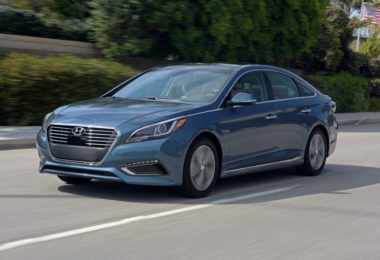 hyundai sonata hybrid car,