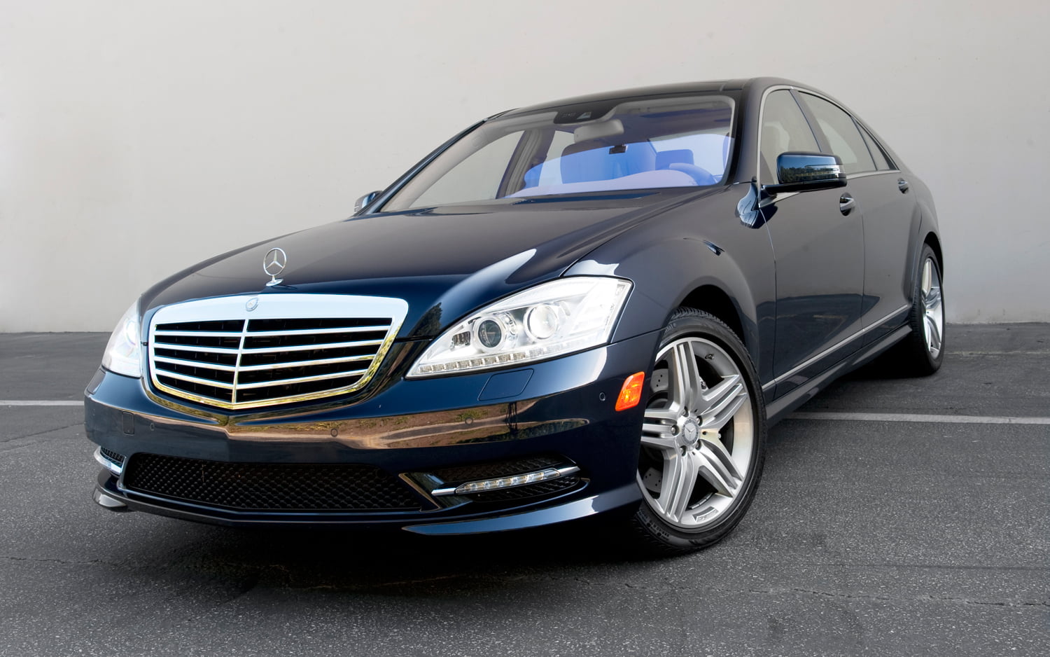 mercedes benz s400,