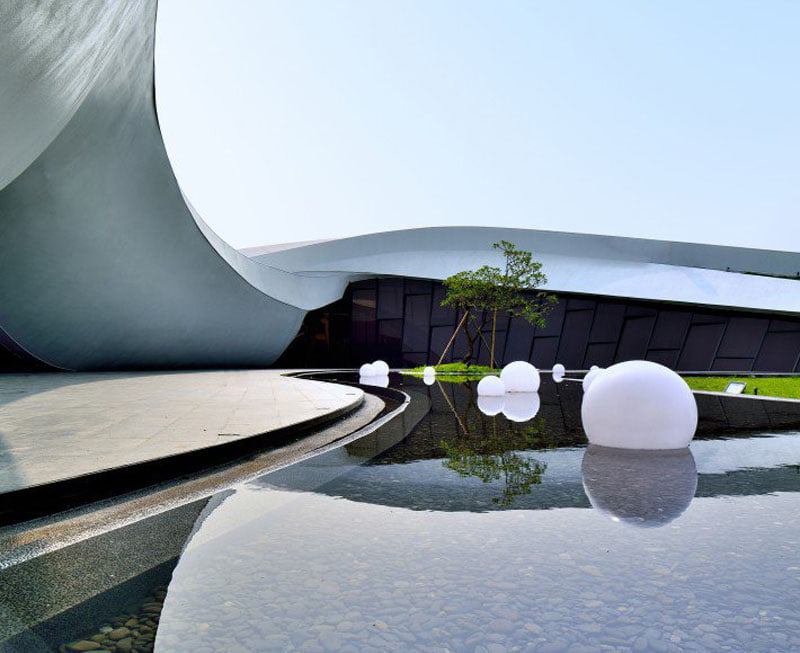 Flowing Tai Chi Sales Center by Cruz Kang