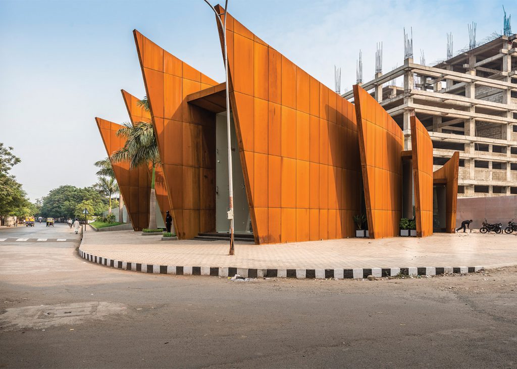 main entrance of creacent office by sanjay puri