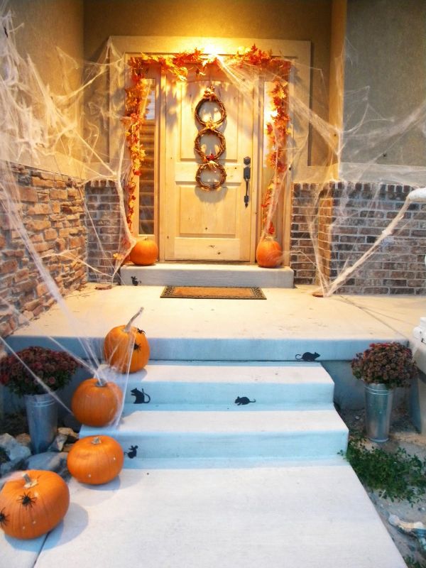 halloween-wreaths-for-front-door