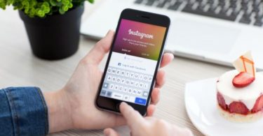 Instagram down due to maintenance; food bloggers lose employment