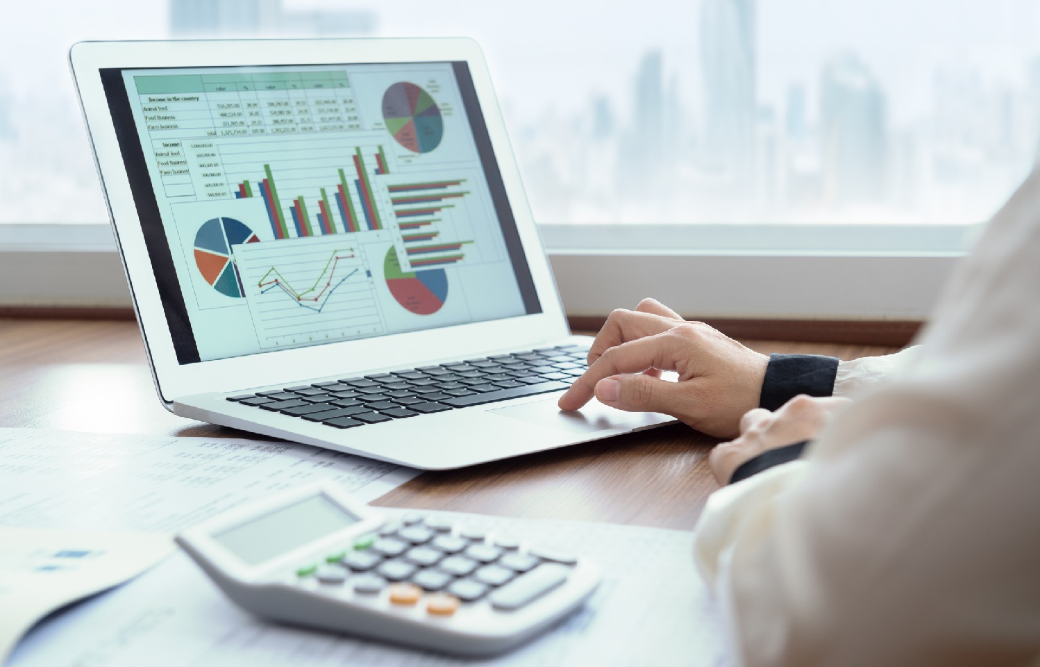 Key benefits of investing in accounting software for small business